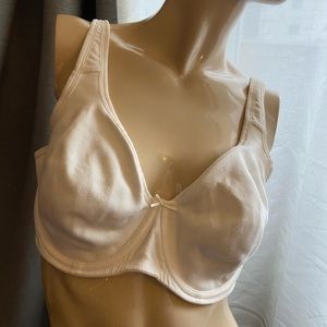 42C Fruit of the loom cotton bra with wire cream/off white colour bra
